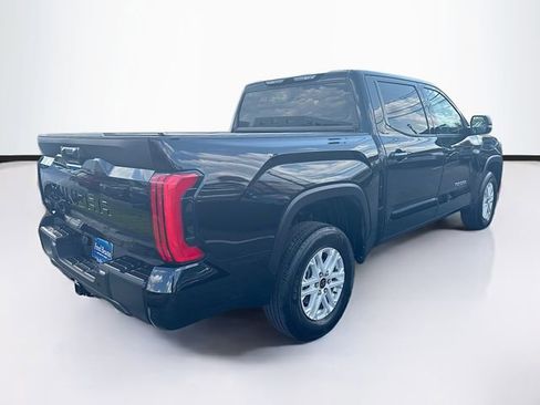 Used 2023 Toyota Tundra SR5 w/ SR5 Premium Package AWD/4WD image 7