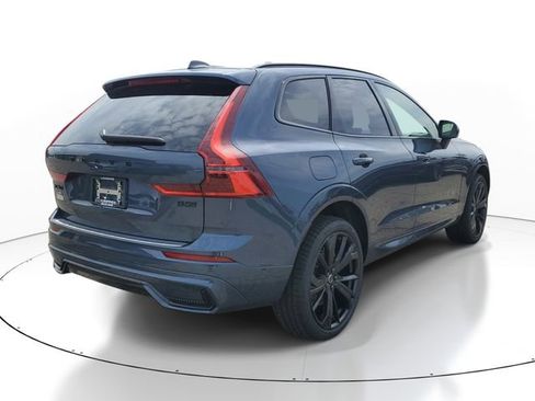 New 2026 Volvo XC60 B5 Ultra w/ Protection Package Premier AWD/4WD image 4