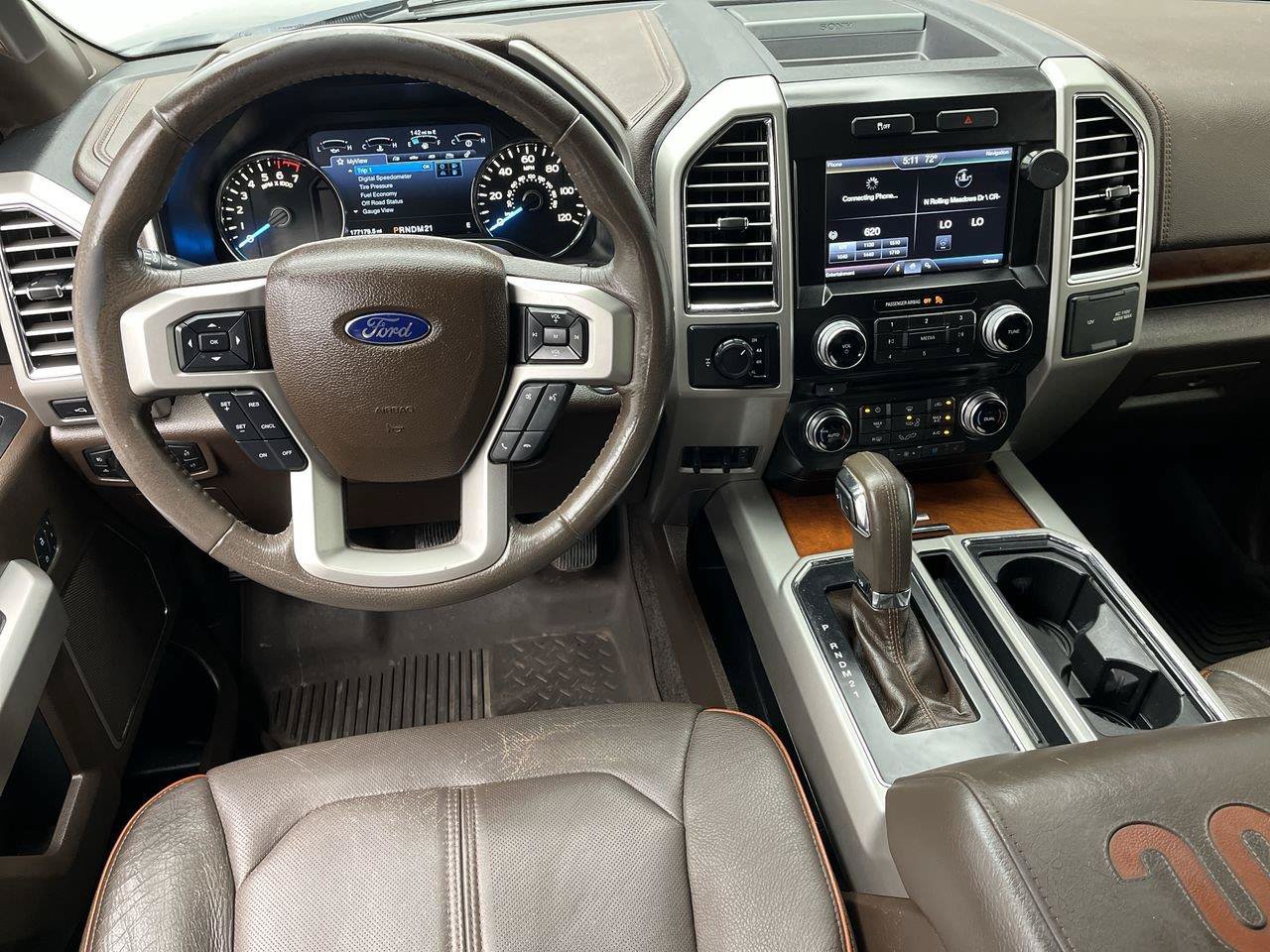 Used 2015 Ford F150 King Ranch w/ Equipment Group 601A Luxury AWD/4WD image 15