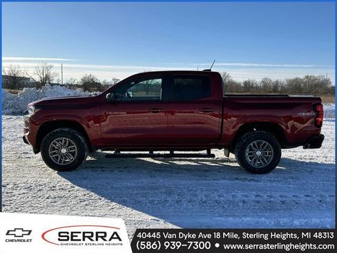 Certified 2024 Chevrolet Colorado LT w/ LT Convenience Package II image 2