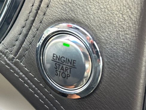 Used 2018 Lincoln Continental Black Label w/ Rear-seat Package image 25