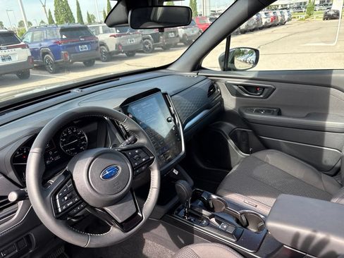 Used 2026 Subaru Forester Premium AWD/4WD image 4