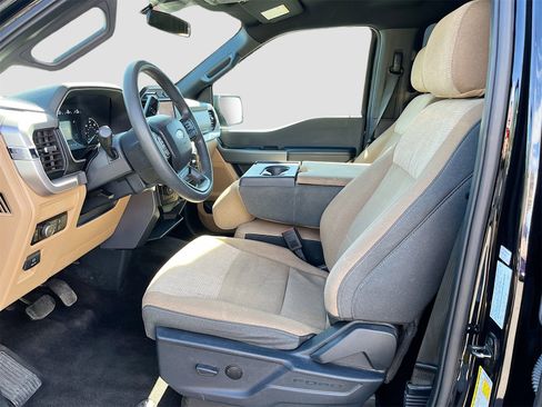 Used 2023 Ford F150 XLT image 20