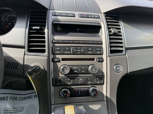 Used 2012 Ford Taurus SEL FWD image 24