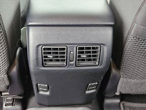 Used 2019 Toyota 4Runner SR5 AWD/4WD image 18