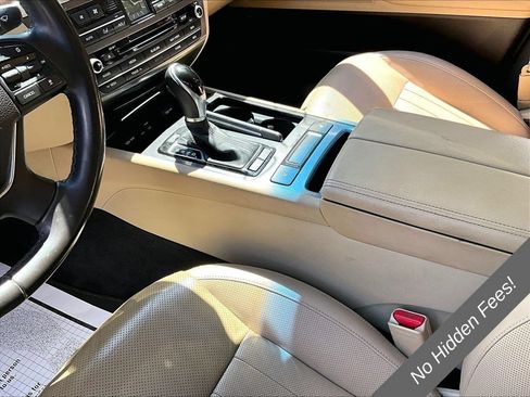 Used 2017 Genesis G80 3.8 RWD image 12