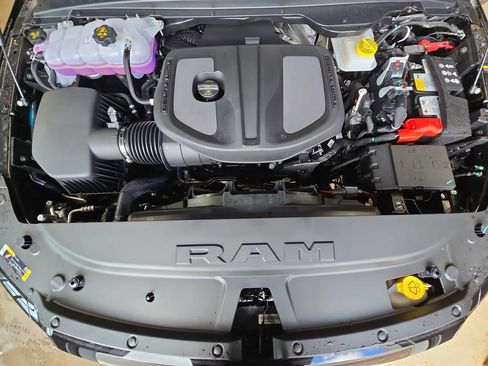 New 2026 RAM 1500 Classic Warlock AWD/4WD image 30