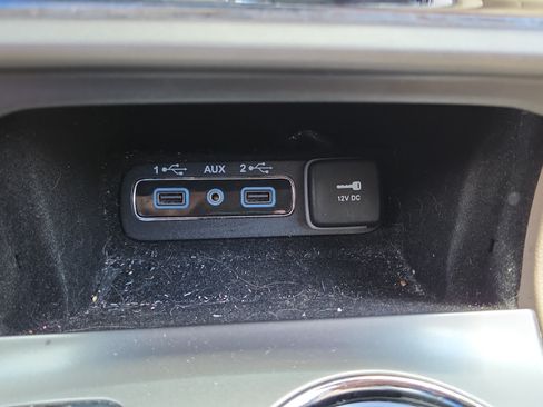 Used 2021 Jeep Grand Cherokee Laredo RWD image 30