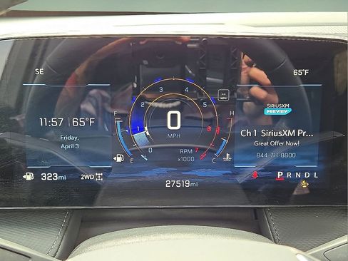 Used 2025 Chevrolet Equinox LT AWD/4WD image 25