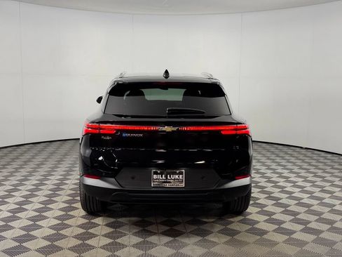 Used 2026 Chevrolet Equinox EV LT FWD image 8