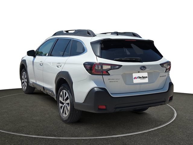 Used 2025 Subaru Outback Premium AWD/4WD image 3