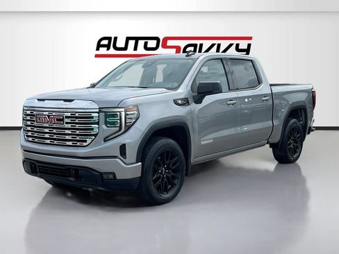 Used 2025 GMC Sierra 1500 Elevation AWD/4WD image 3