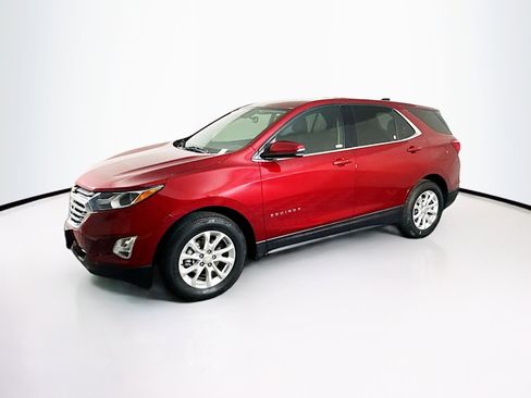 Used 2018 Chevrolet Equinox LT image 4