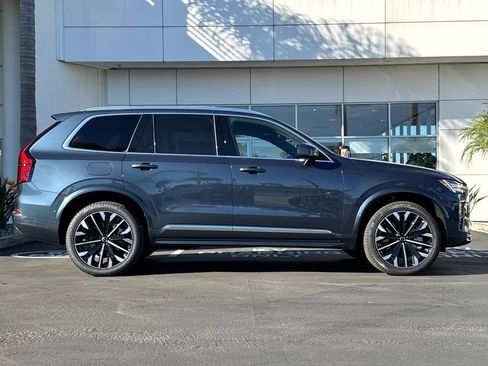 New 2026 Volvo XC90 T8 Ultra w/ Protection Package Premier image 6