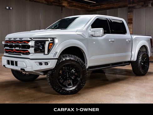 Used 2025 Ford F150 Raptor image 5