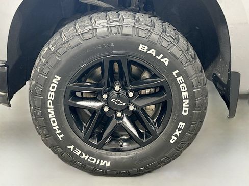 Used 2021 Chevrolet Silverado 1500 LT Trail Boss w/ Convenience Package II AWD/4WD image 28