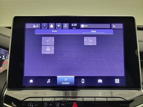 Used 2026 Jeep Compass Latitude image 8