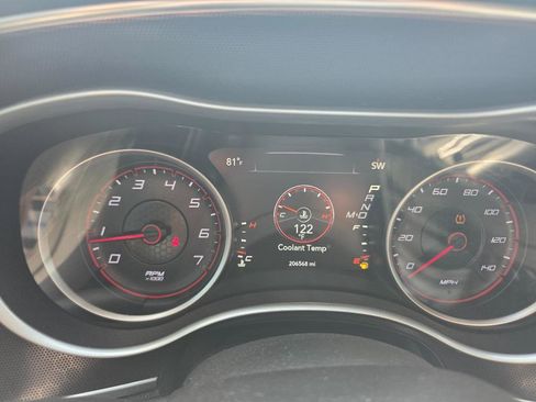 Used 2016 Dodge Charger SXT w/ Plus Group image 14