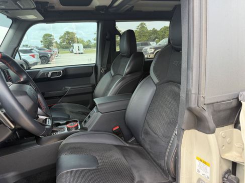 Used 2025 Ford Bronco Raptor AWD/4WD image 10