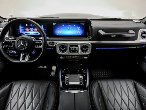 Used 2025 Mercedes-Benz G 63 AMG 4MATIC image 36