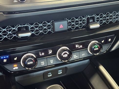 Used 2025 Honda Accord Touring image 19