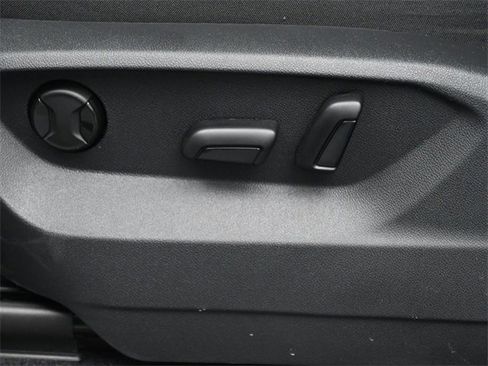 New 2026 Volkswagen Atlas SE image 20