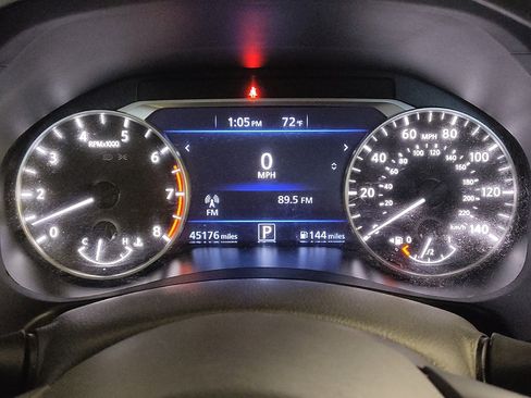 Used 2022 Nissan Altima 2.5 SV image 23