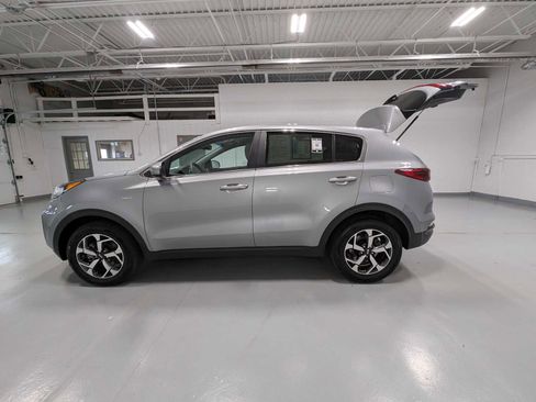 Used 2020 Kia Sportage LX image 13