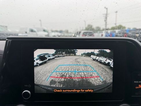Used 2023 Toyota Highlander XSE AWD/4WD image 23