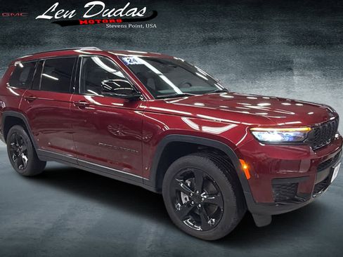 Used 2024 Jeep Grand Cherokee L Altitude image 1