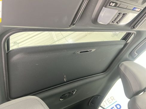 Certified 2025 Subaru Crosstrek 2.5i Sport w/ Crosstrek Mirror Package image 21