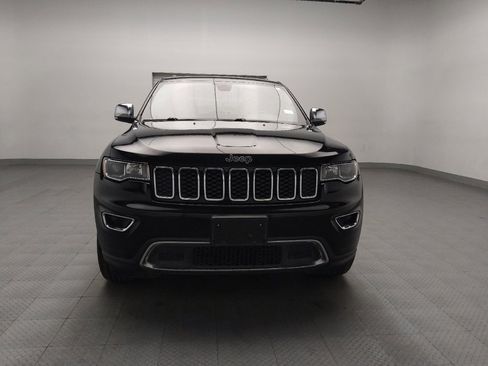 Used 2017 Jeep Grand Cherokee Limited image 15