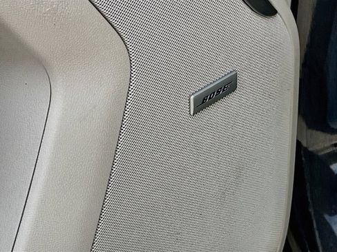 Used 2024 GMC Yukon XL Denali AWD/4WD image 19