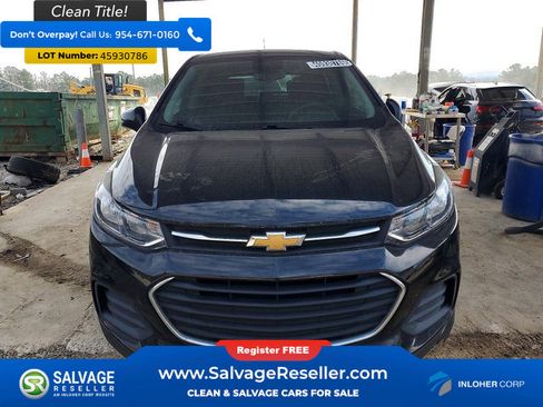 Used 2020 Chevrolet Trax LS image 3