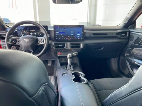 Certified 2024 Ford Mustang Coupe image 26