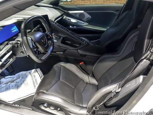 Used 2020 Chevrolet Corvette Stingray Preferred Cpe w/ 2LT Preferred Equipment Group RWD image 12