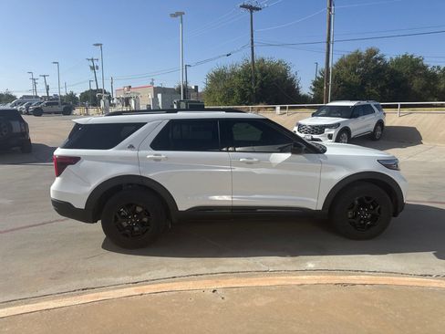 Used 2023 Ford Explorer Timberline w/ Timberline Technology Package AWD/4WD image 4