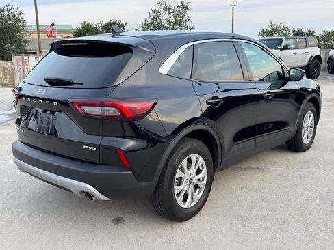 Used 2023 Ford Escape Active AWD/4WD image 5