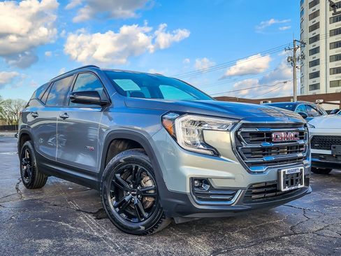 Used 2024 GMC Terrain AT4 AWD/4WD image 1
