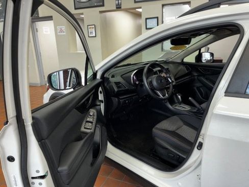 Used 2020 Subaru Crosstrek 2.0i Premium w/ Moonroof Package 2 AWD/4WD image 15