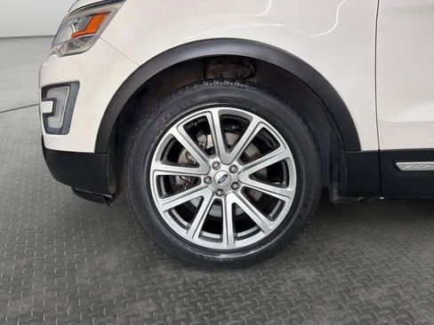 Used 2016 Ford Explorer Limited FWD image 9