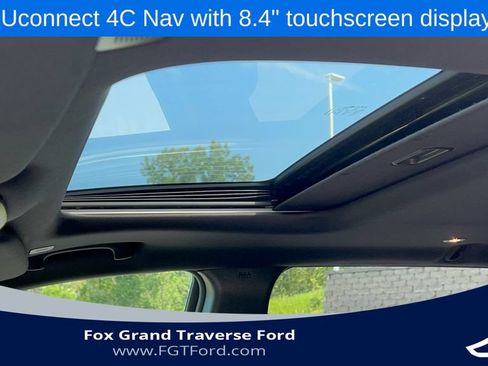 Used 2020 Jeep Grand Cherokee Limited AWD/4WD image 5
