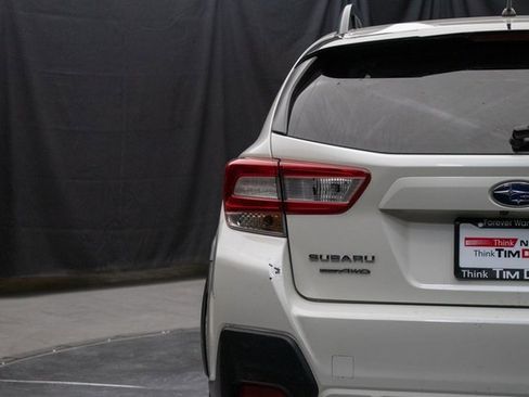 Used 2019 Subaru Crosstrek 2.0i image 12