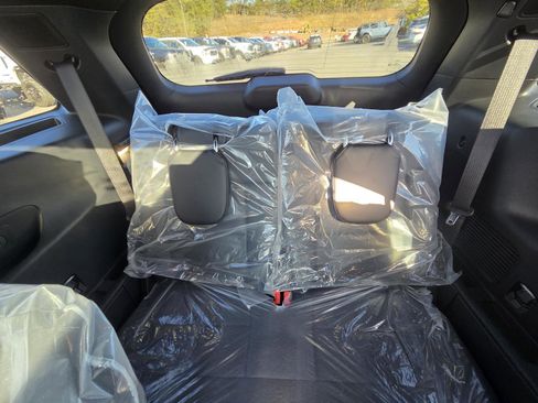 New 2026 Ford Explorer ST w/ Sun And Sound Package image 10