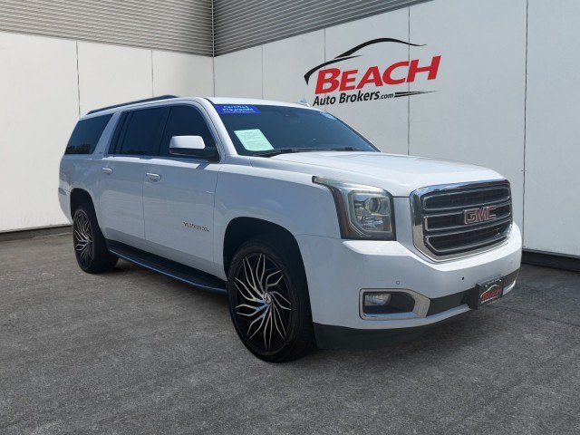 Used 2018 GMC Yukon XL SLT AWD/4WD image 3
