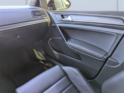 Used 2021 Volkswagen GTI SE image 16
