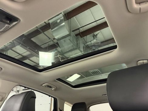 Used 2024 Genesis GV80 3.5T image 21