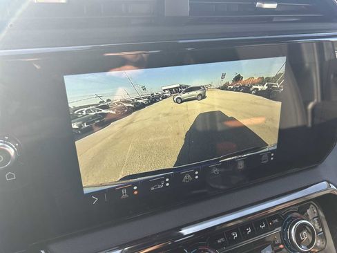 New 2026 GMC Sierra 2500 AT4 image 14