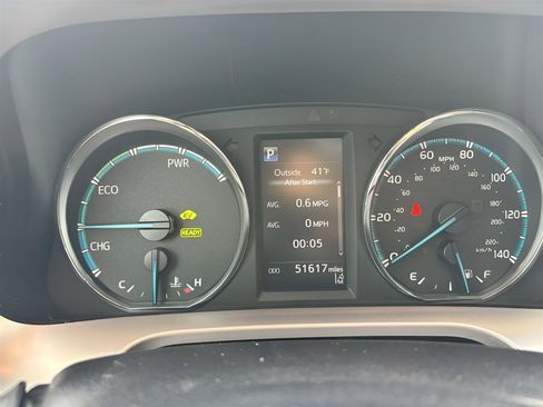 Used 2017 Toyota RAV4 XLE w/ Protection Package image 22