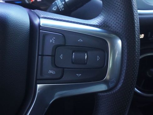 Used 2021 Chevrolet Blazer LT w/ LPO, Black Accent Package FWD image 12